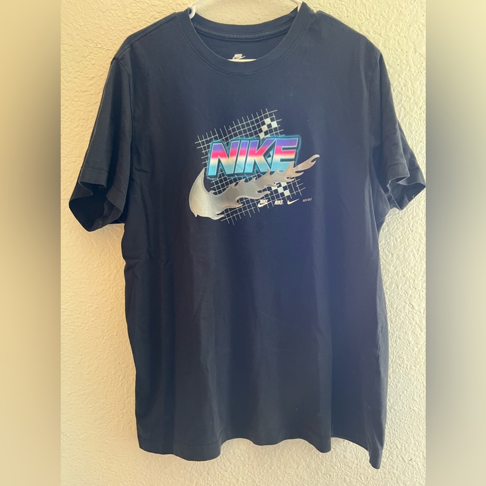 Nike t-shirt size XL